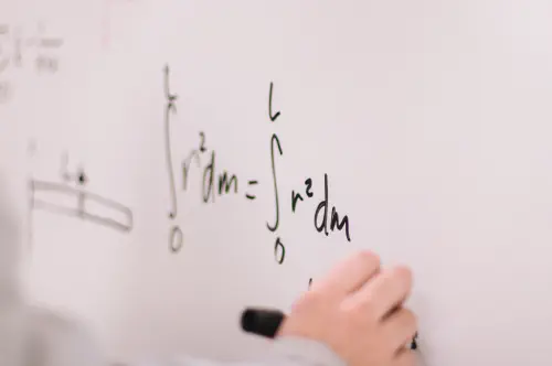Normierte vollständige Eigenfunktionen eines Elektrons im Coulombpotential